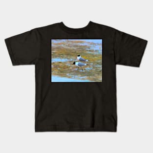 Birds in the marsh illustration Kids T-Shirt